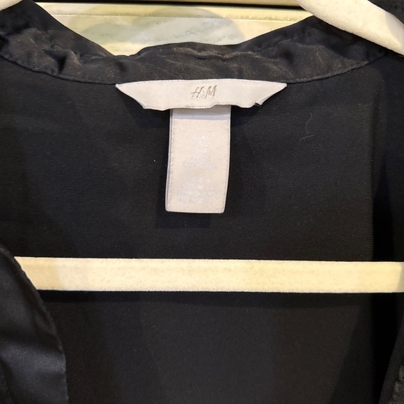 H&M Button Down - Picture 2 of 3